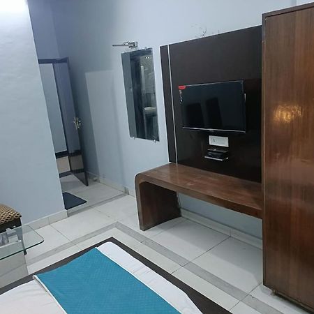Hotel Krishna Residency Mahoba Zewnętrze zdjęcie